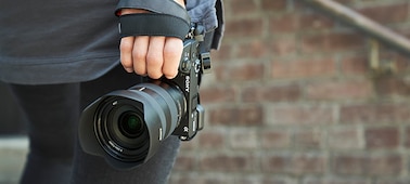 SEL1655G Specifications | α Lenses | Sony Singapore