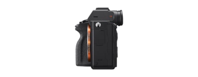 Alpha 7R IV 35mm full-frame camera with 61.0MP | ILCE-7RM4A | Sony