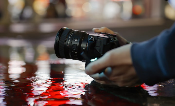 FE 16mm F1.8 G | SEL16F18G | Sony Singapore
