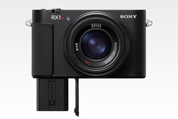 Compact Camera | RX1RIII | Sony Singapore